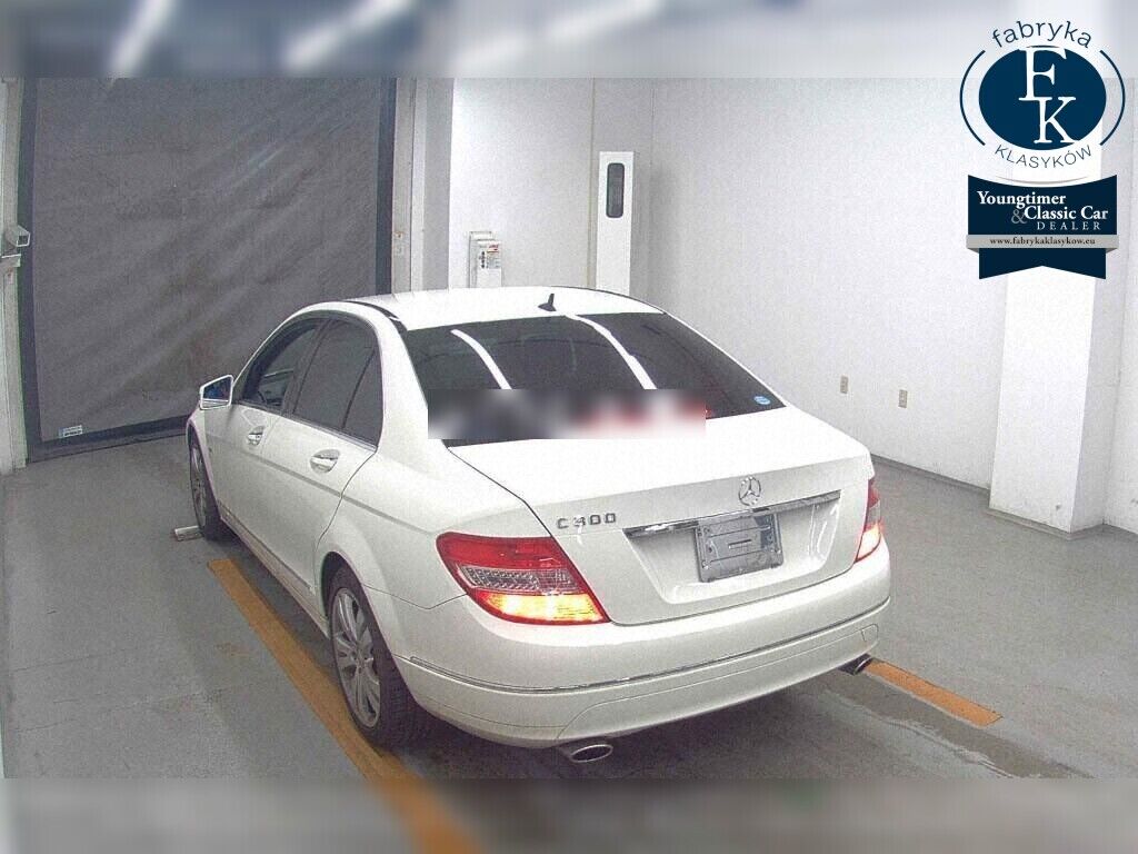 MERCEDES BENZ C-CLASS 4D C300 AVANTGARDE 2010 - zdjęcie 4