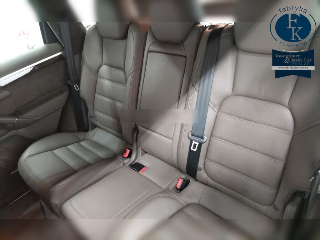 PORSCHE CAYENNE 4WD GTS 2013 - zdjęcie 8