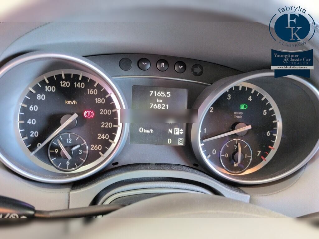 MERCEDES BENZ GL-CLASS 4WD GL550 4MATIC 2014 - zdjęcie 8