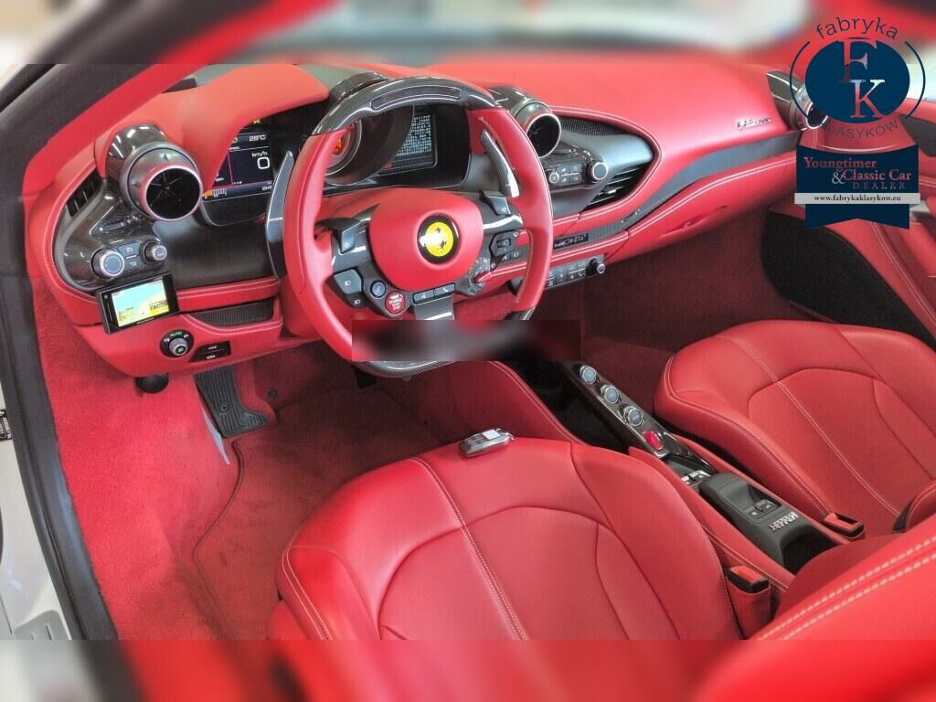 FERRARI F8 SPIDER BASE GRADE 2021 - zdjęcie 5