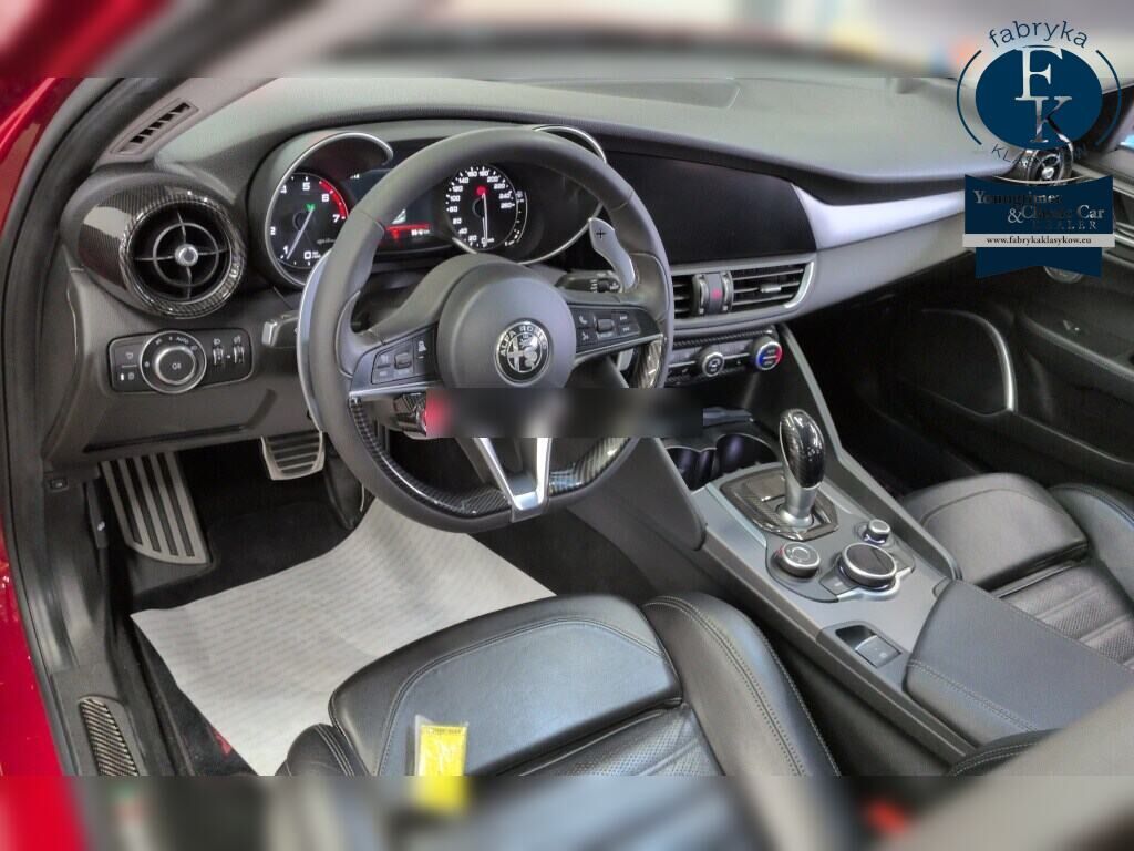 ALFA ROMEO GIULIA 4D 4WD VELOCE 2018 - zdjęcie 5