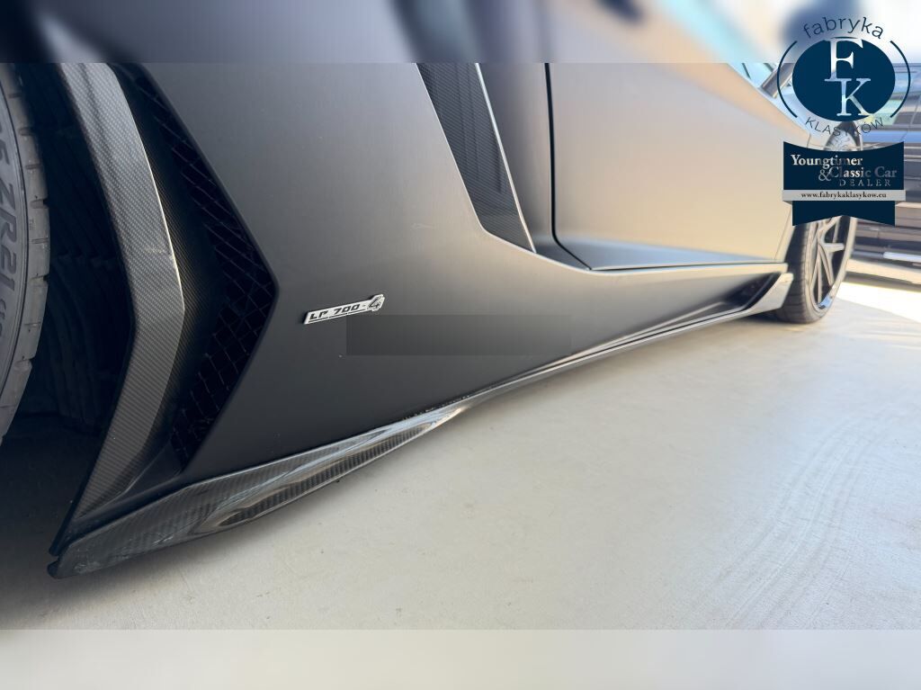 LAMBORGHINI AVENTADOR CP 4WD LP700-4 2017 - zdjęcie 9