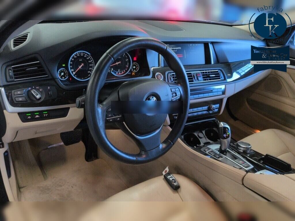 BMW 5 SERIES 4D 528I LUXURY 2016 - zdjęcie 5