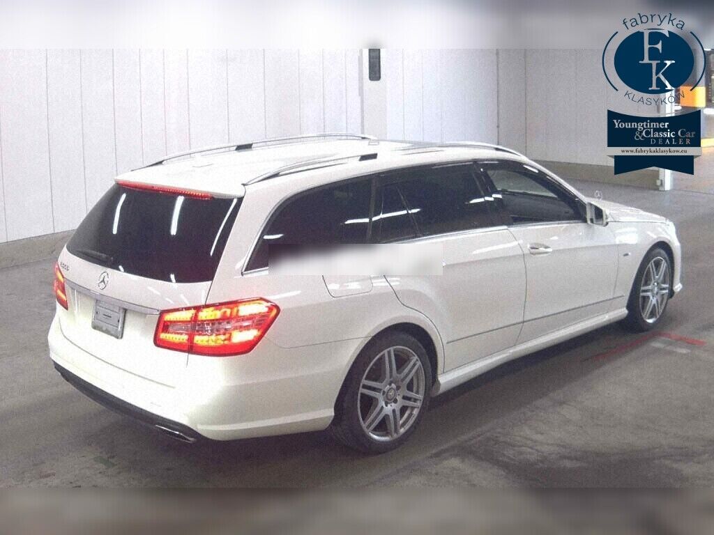 MERCEDES BENZ E-CLASS STATIONWAGON E550 BLUEEFFICIENCY STATIONWAGON AVANTGA 2011 - zdjęcie 7