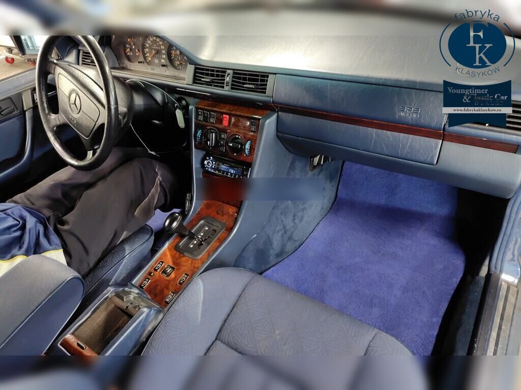 MERCEDES BENZ E-CLASS STATIONWAGON E320 STATIONWAGON 1993 - zdjęcie 5