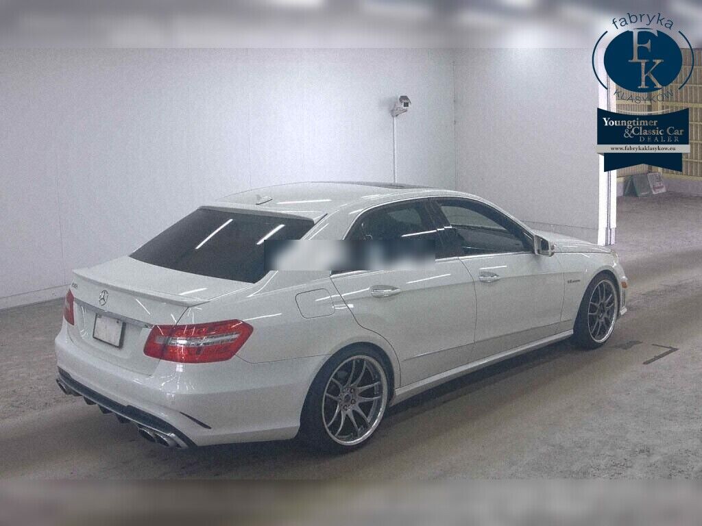 MERCEDES BENZ E-CLASS 4D E550 AVANTGARDE 2009 - zdjęcie 7