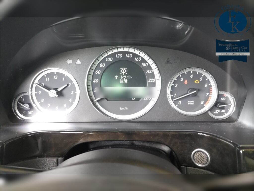 MERCEDES BENZ E-CLASS 4D E550 AVANTGARDE 2009 - zdjęcie 8