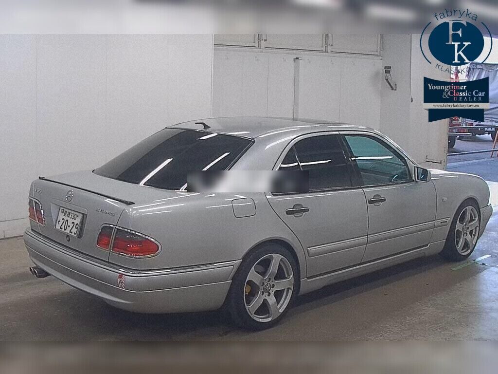 MERCEDES BENZ E-CLASS 4D E320 1997 - zdjęcie 7