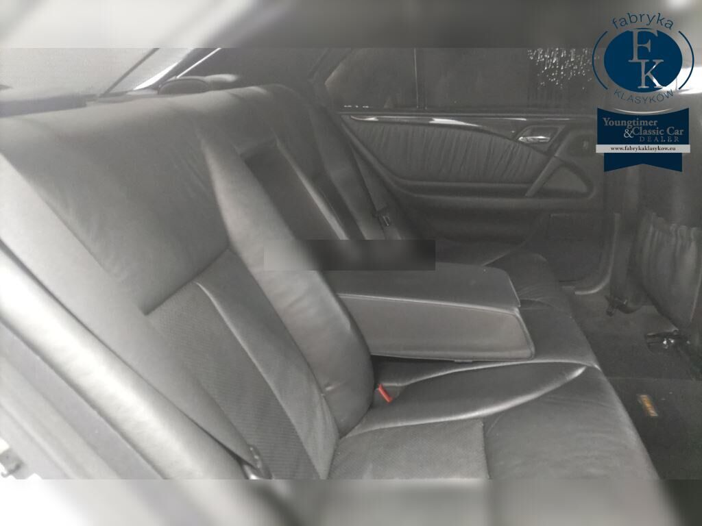 MERCEDES BENZ E-CLASS 4D E320 1997 - zdjęcie 8