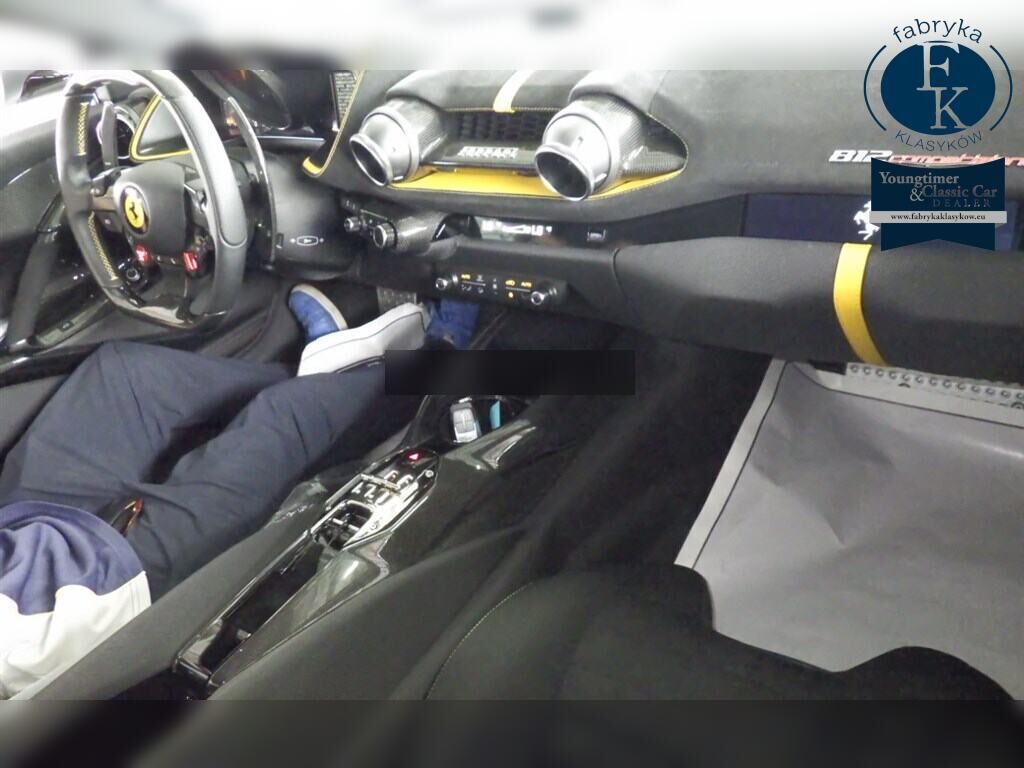 FERRARI 812 COMPETIZIONE BASE GRADE 2022 - zdjęcie 5