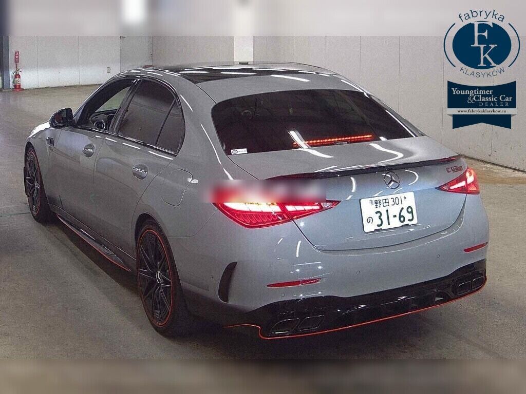 MERCEDES AMG C-CLASS 4D 4WD C63 S E PERFORMANCE F1 EDITION 2024 - zdjęcie 4