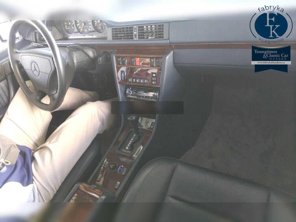 MERCEDES BENZ MEDIUM CLASS 4D 500E 1992 - zdjęcie 5