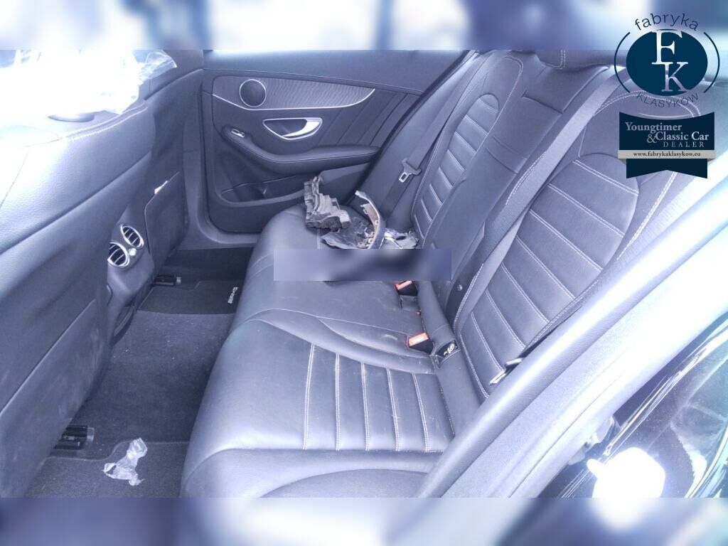 MERCEDES BENZ C-CLASS 4D C200 SPORTS EDITION 2016 - zdjęcie 8