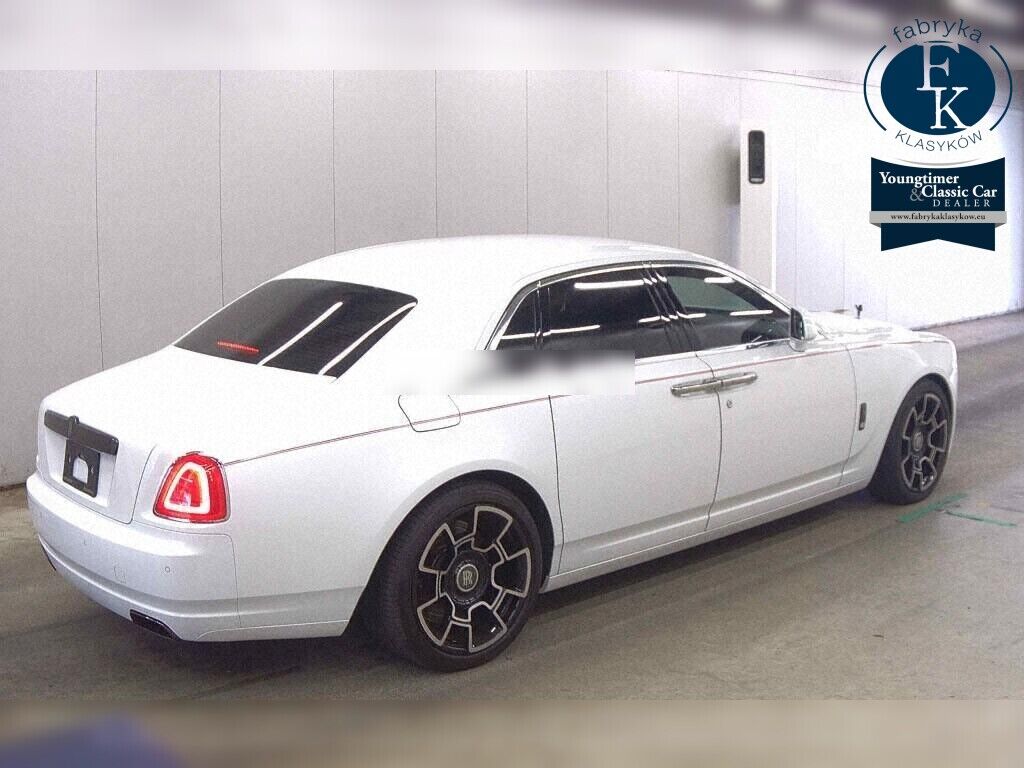 ROLLS-ROYCE GHOST BLACK BADGE 2020 - zdjęcie 7