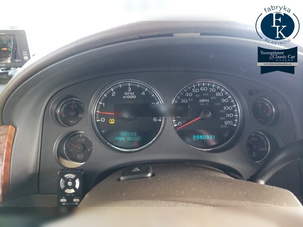 GMC YUKON 5D 4WD 2010 - zdjęcie 8