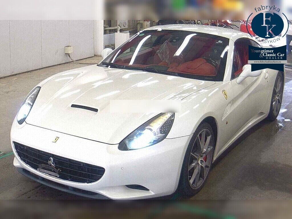 FERRARI CALIFORNIA 2017 - zdjęcie 6
