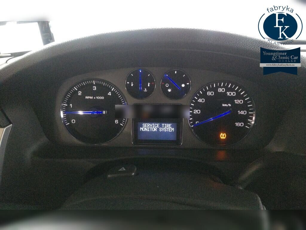 CADILLAC ESCALADE 4WD ESV 2012 - zdjęcie 8