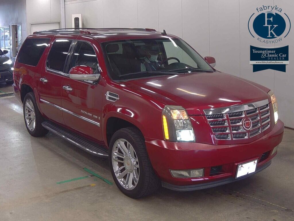 CADILLAC CADILLAC ESCALADE 4WD ESV 2018 - aukcja, lot 70303