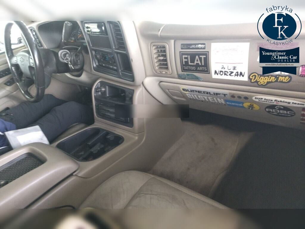 CHEVROLET SUBURBAN 4WD 2005 - zdjęcie 5