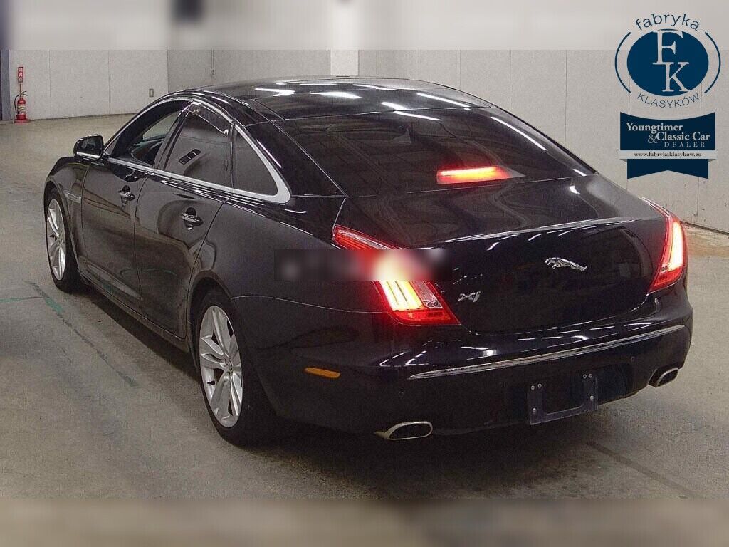 JAGUAR XJ 4D XJ LUXURY 2011 - zdjęcie 4