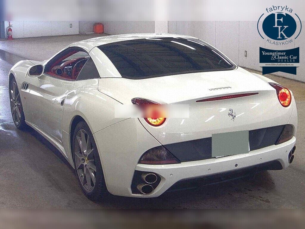 FERRARI CALIFORNIA 2017 - zdjęcie 4