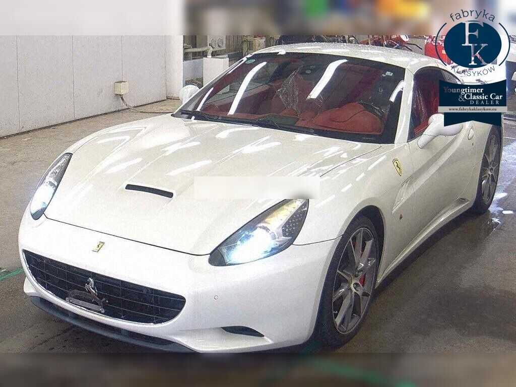 FERRARI CALIFORNIA 2017 - zdjęcie 6