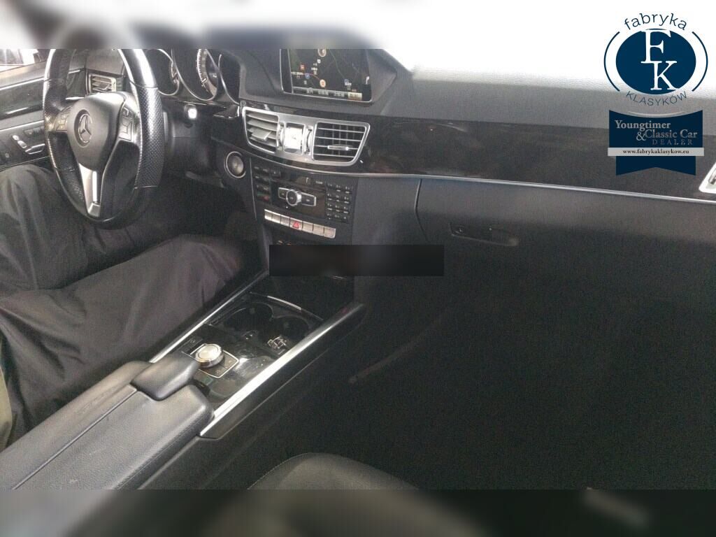 MERCEDES BENZ E-CLASS 4D E400 HYBRID AVANTGARDE 2013 - zdjęcie 5