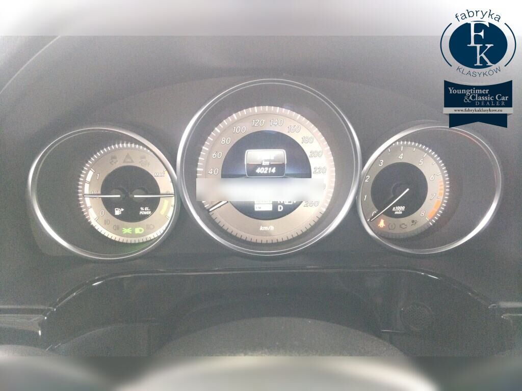 MERCEDES BENZ E-CLASS 4D E400 HYBRID AVANTGARDE 2013 - zdjęcie 8