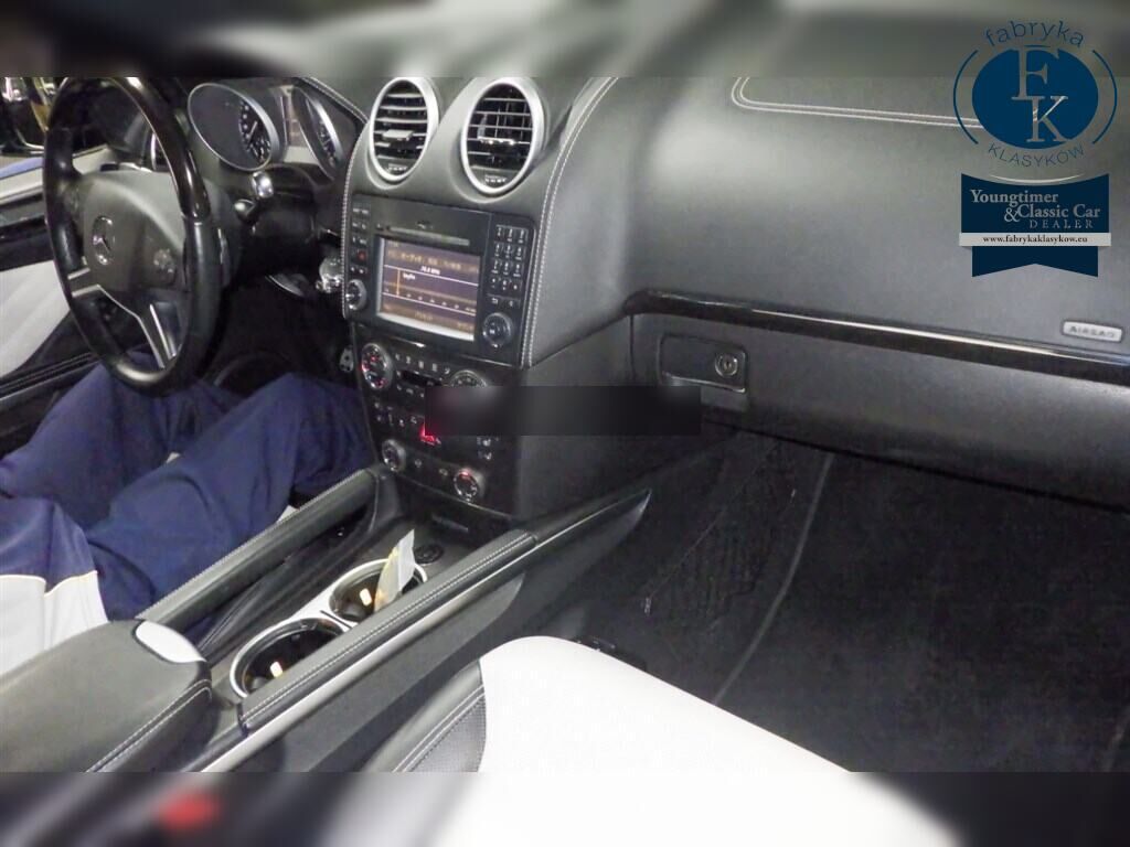 MERCEDES BENZ GL-CLASS 4WD GL550 4MATIC 2011 - zdjęcie 5