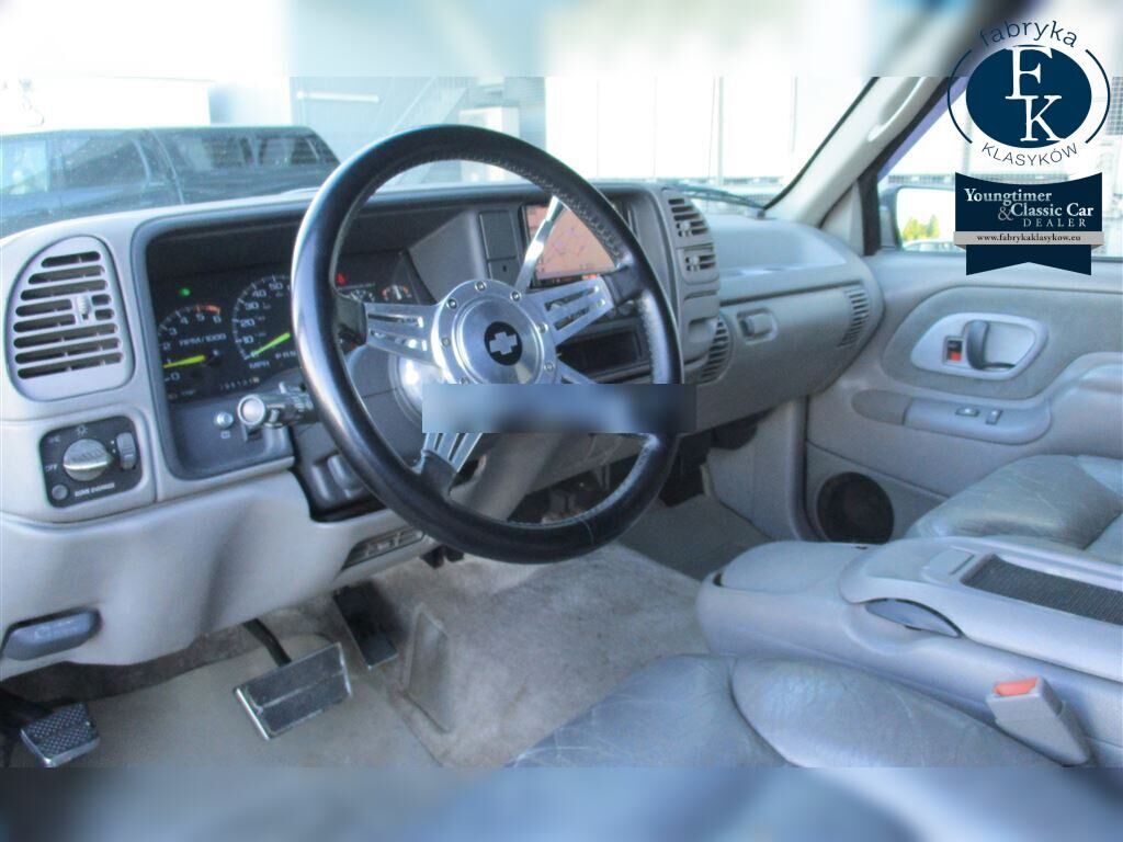 CHEVROLET SUBURBAN 4WD LT 1996 - zdjęcie 5