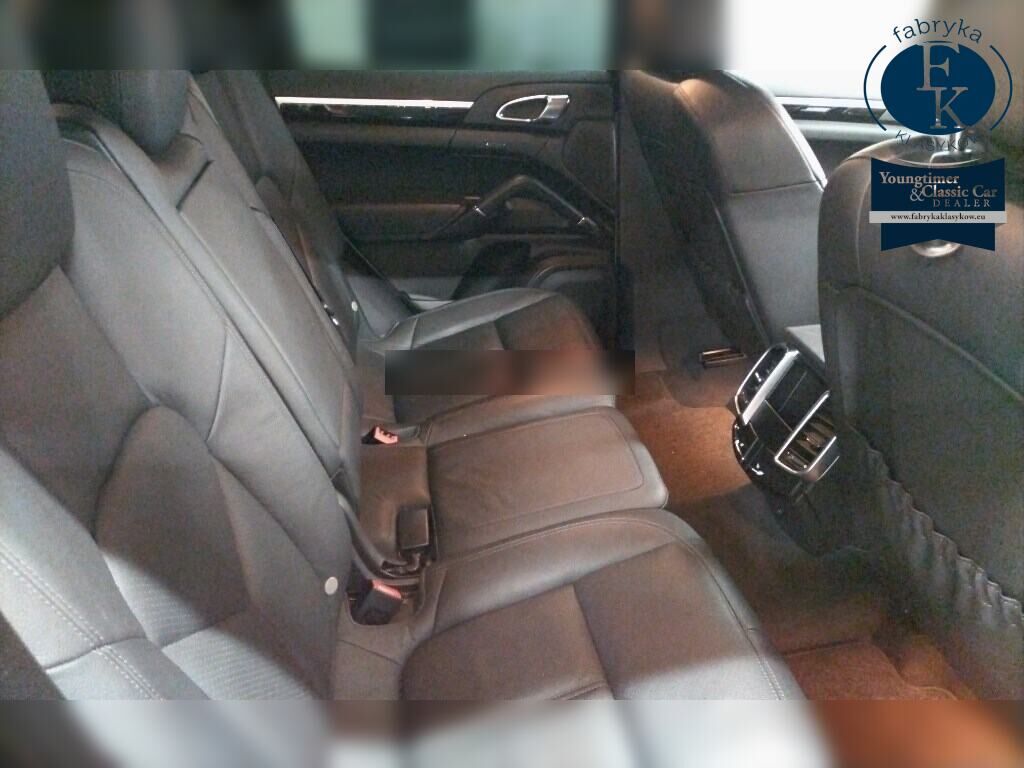 PORSCHE CAYENNE 4WD S HYBRID 2011 - zdjęcie 8