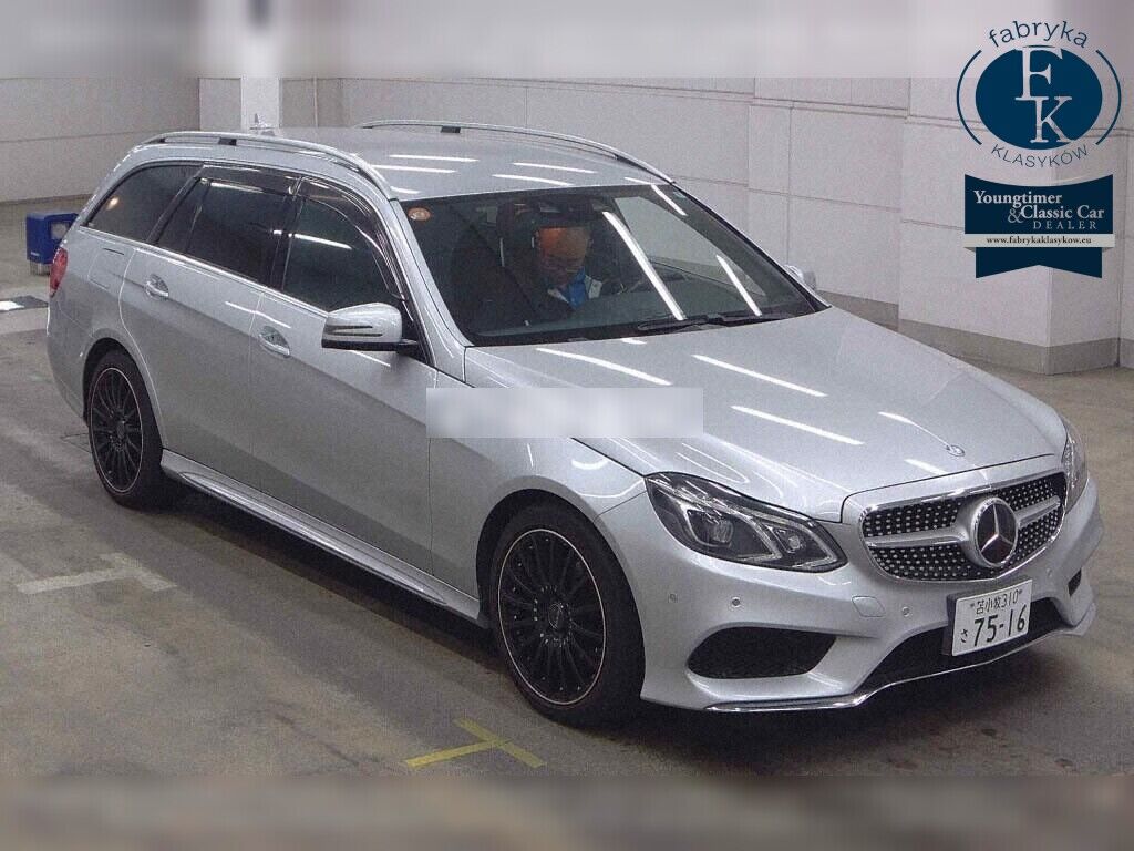 MERCEDES BENZ E-CLASS STATIONWAGON 4WD E300 4MATIC STATIONWAGON AVANTGARDE AMG 2014 - zdjęcie 3