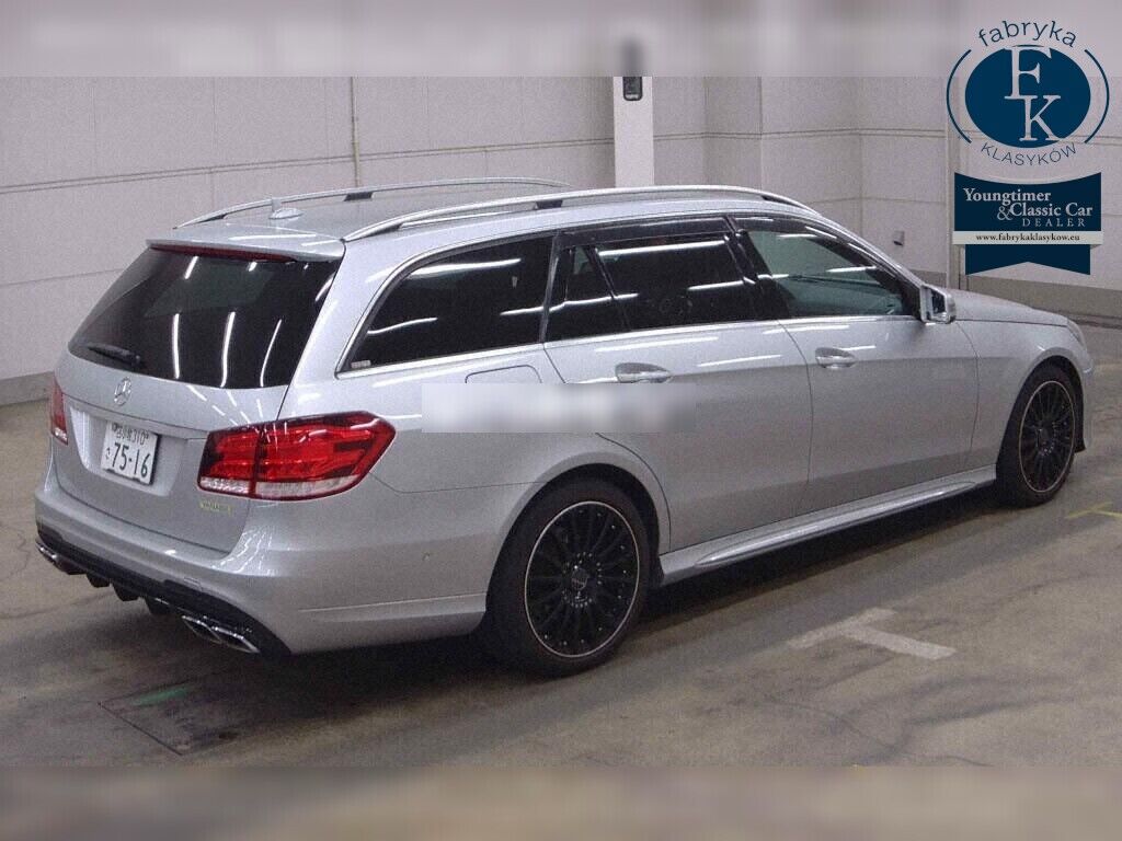 MERCEDES BENZ E-CLASS STATIONWAGON 4WD E300 4MATIC STATIONWAGON AVANTGARDE AMG 2014 - zdjęcie 7