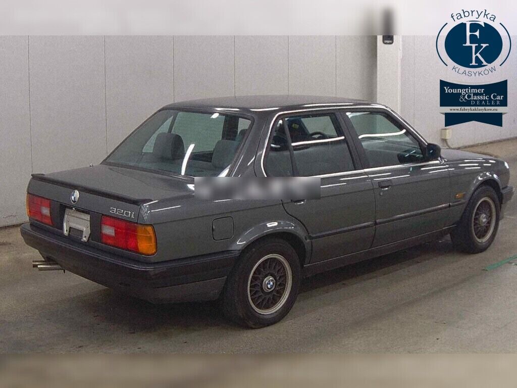 BMW 3 SERIES 4D 320I 1989 - zdjęcie 7