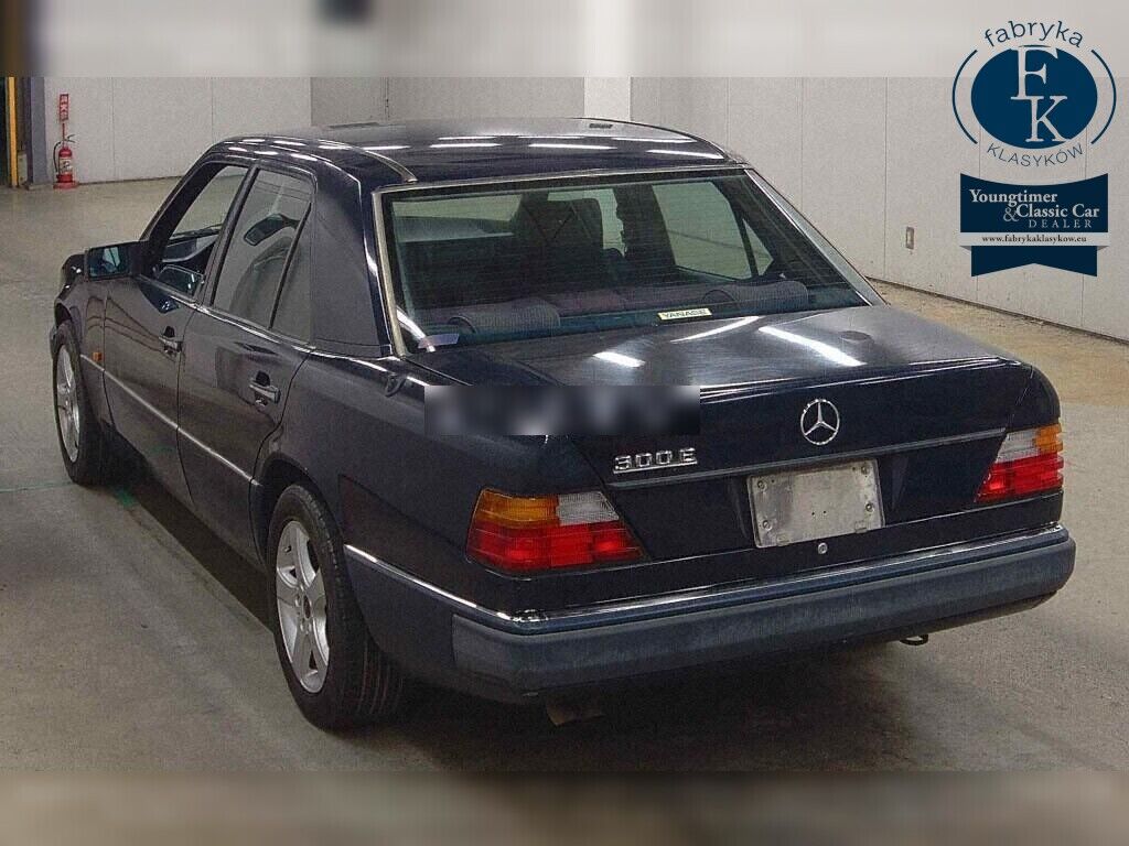 MERCEDES BENZ MEDIUM CLASS 4D 300E 1992 - zdjęcie 4