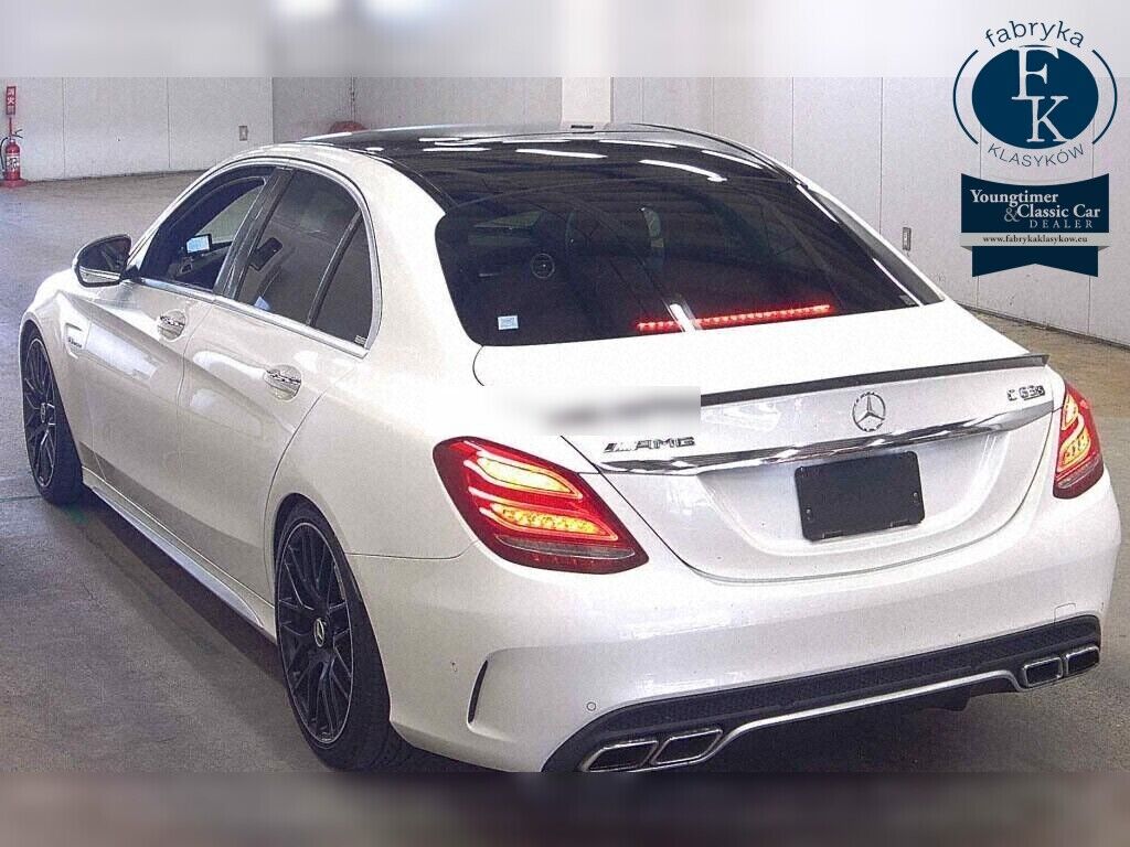 MERCEDES AMG C-CLASS 4D C63 S 2015 - zdjęcie 4