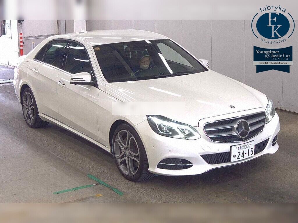 MERCEDES BENZ E-CLASS 4D E400 HYBRID AVANTGARDE 2013 - zdjęcie 3