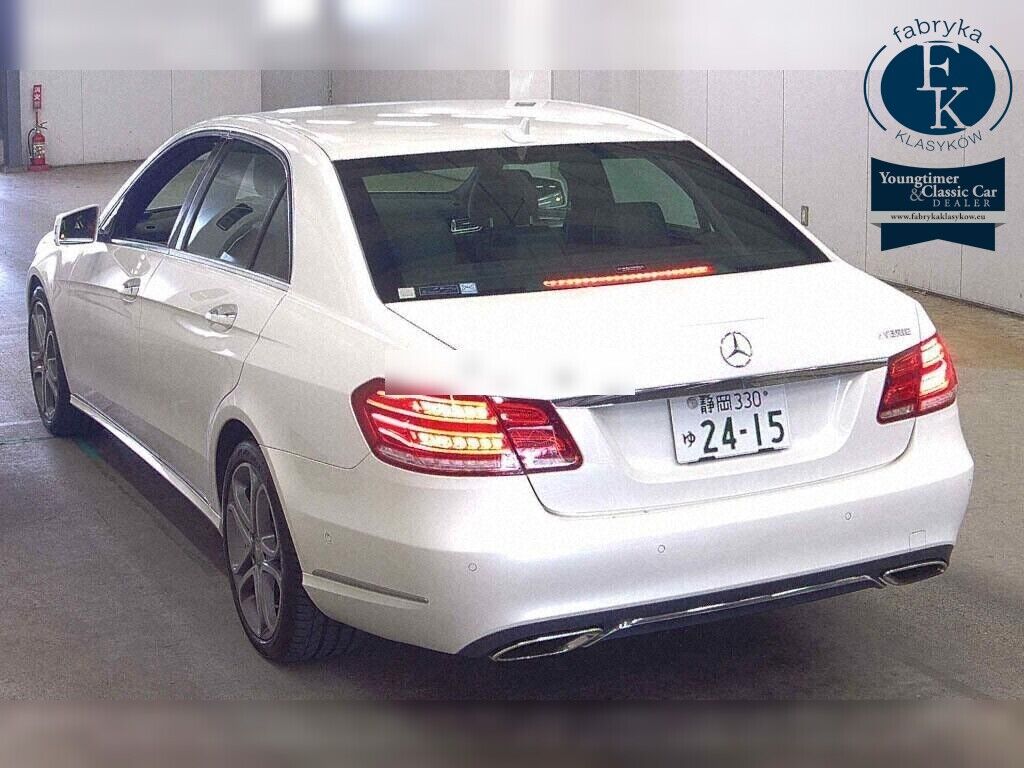 MERCEDES BENZ E-CLASS 4D E400 HYBRID AVANTGARDE 2013 - zdjęcie 4
