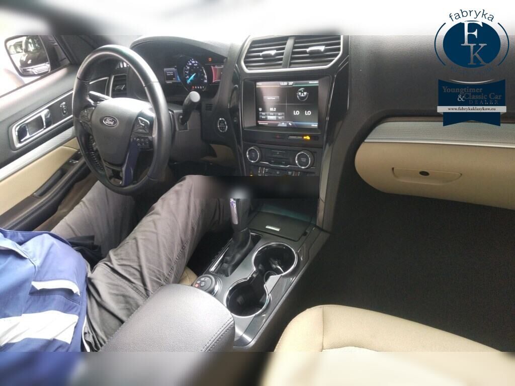 FORD EXPLORER 5D 4WD XLT 2016 - zdjęcie 5