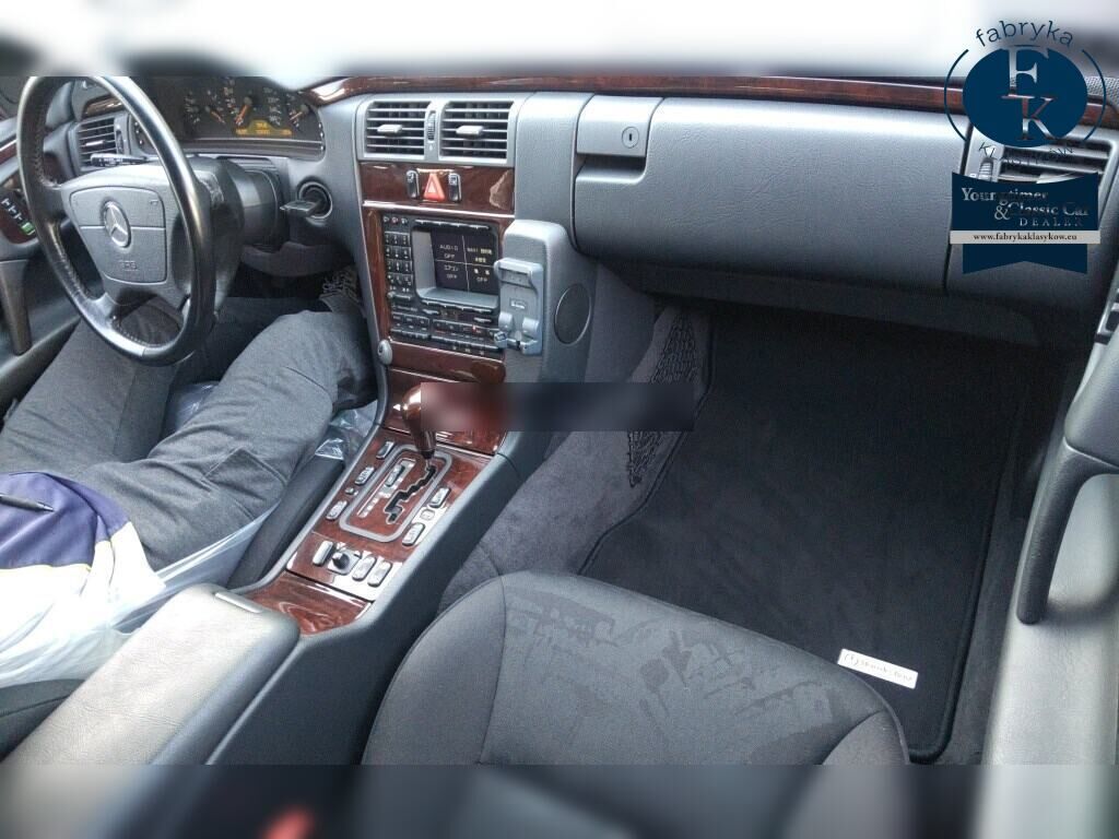 MERCEDES BENZ E-CLASS 4D E320 1999 - zdjęcie 5