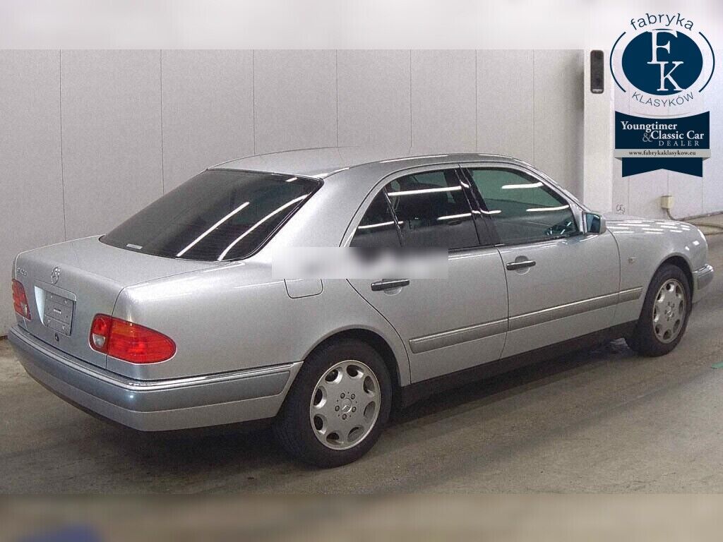 MERCEDES BENZ E-CLASS 4D E320 1999 - zdjęcie 7