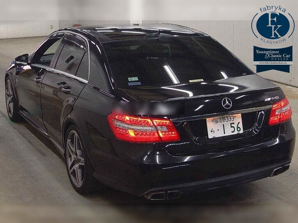 MERCEDES BENZ E-CLASS 4D E63 AMG 2009 - zdjęcie 4