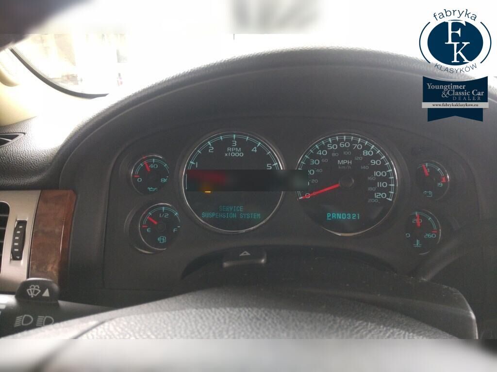 CHEVROLET SUBURBAN 4WD 2007 - zdjęcie 8