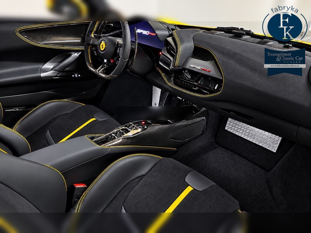 FERRARI SF90 SPIDER 4WD BASE GRADE 2023 - zdjęcie 9