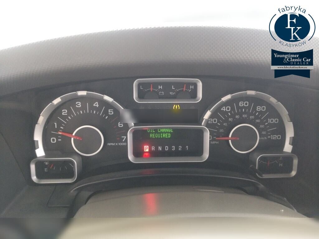 FORD EXPEDITION XLT 2010 - zdjęcie 8