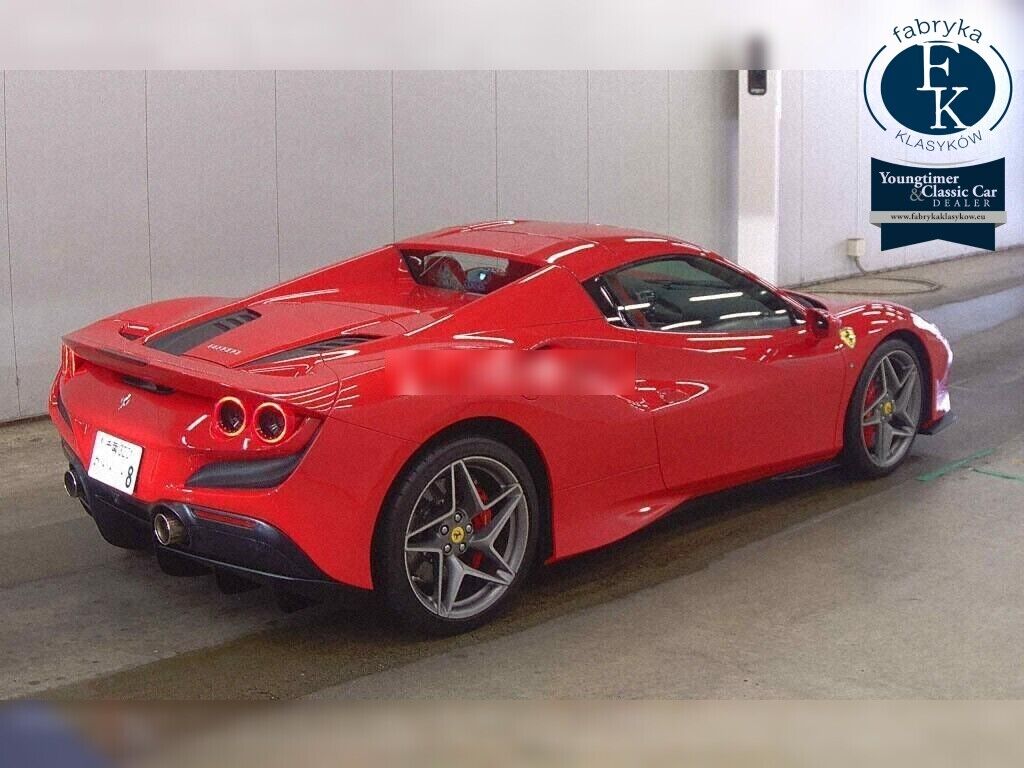 FERRARI F8 SPIDER BASE GRADE 2022 - zdjęcie 7
