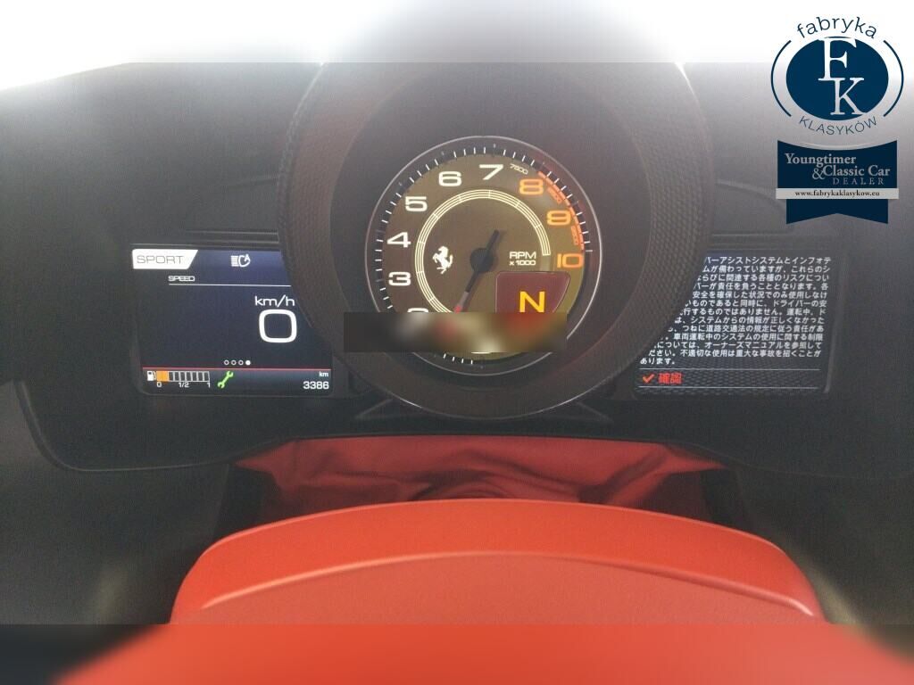 FERRARI F8 SPIDER BASE GRADE 2022 - zdjęcie 8
