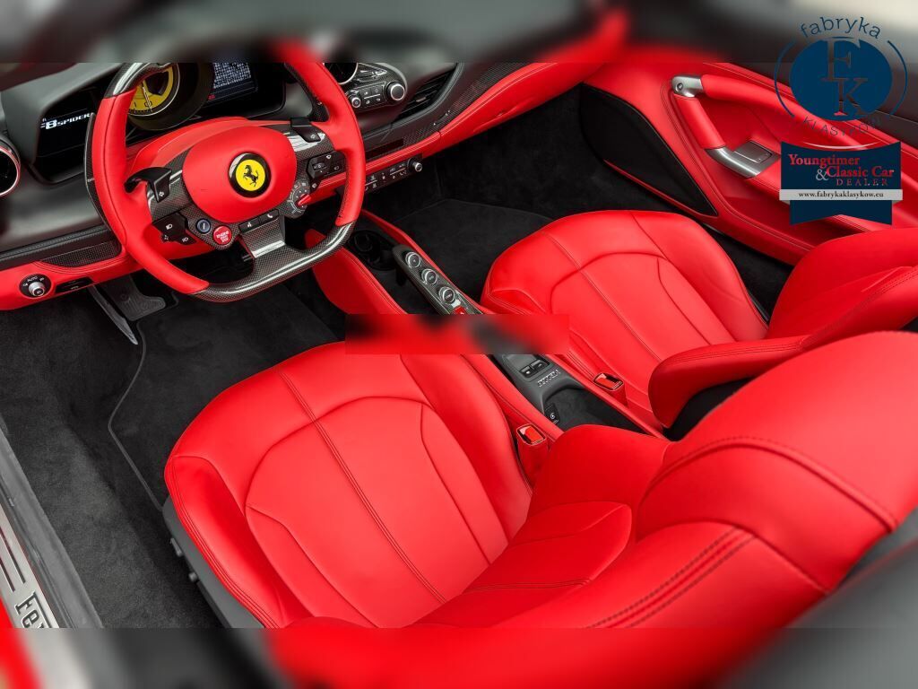 FERRARI F8 SPIDER BASE GRADE 2022 - zdjęcie 9