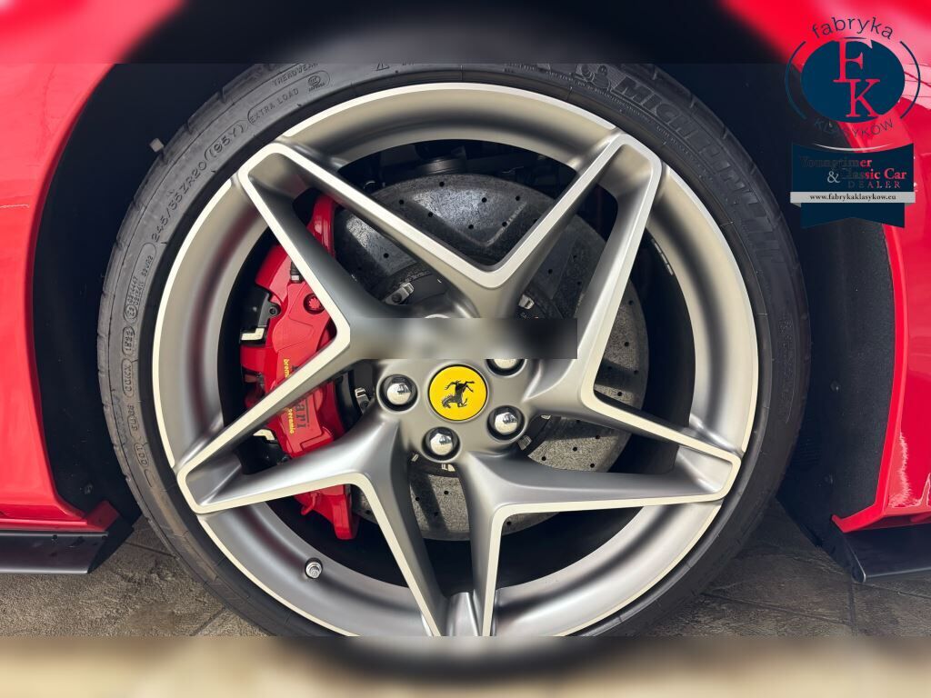FERRARI F8 SPIDER BASE GRADE 2022 - zdjęcie 13