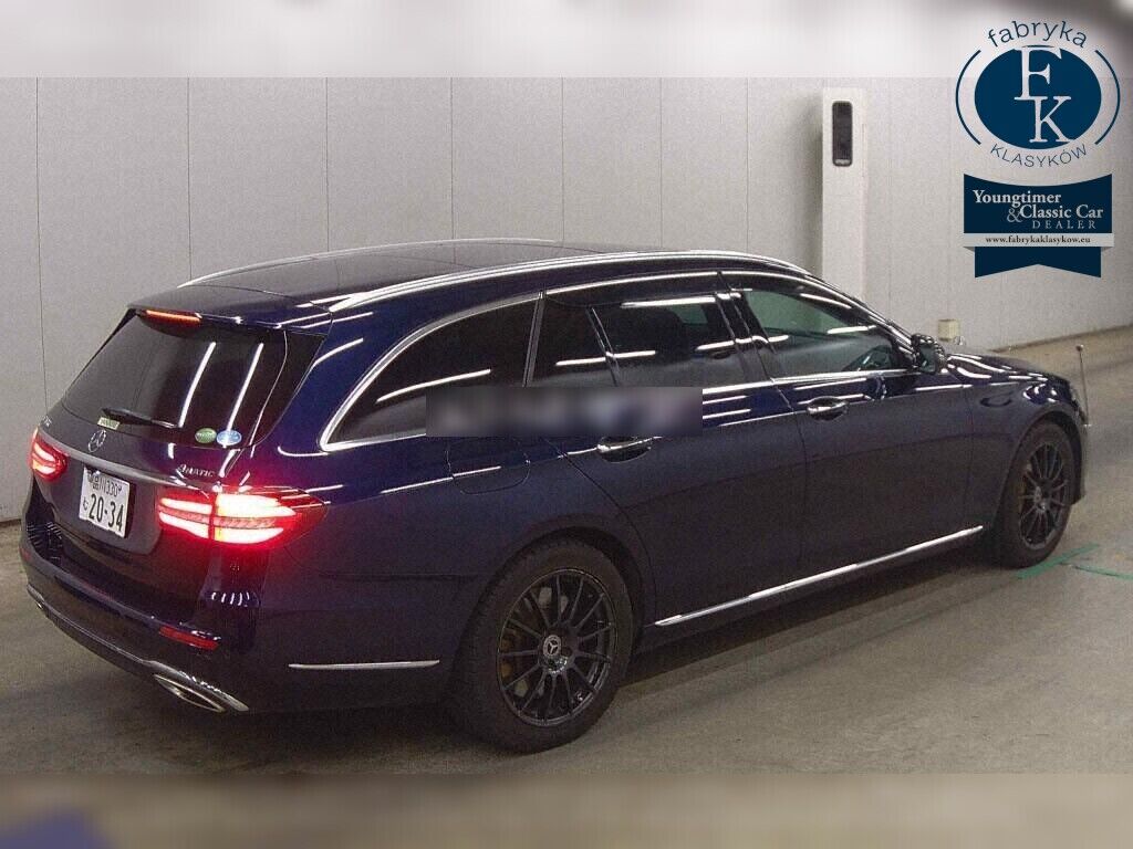 MERCEDES BENZ E-CLASS STATIONWAGON 4WD E450 4MATIC STATIONWAGON EXCLUSIVE 2019 - zdjęcie 7